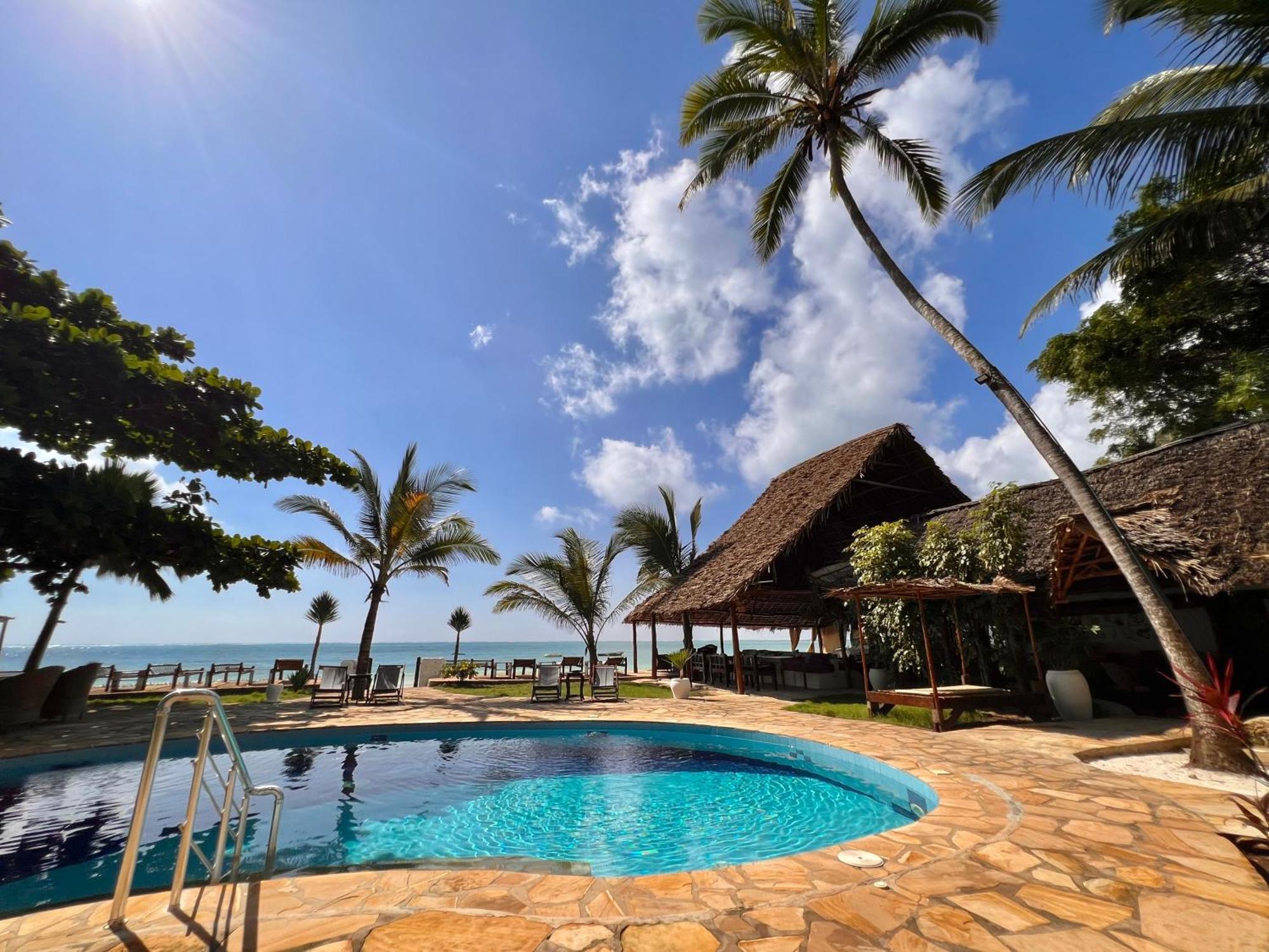 Stone Resort 吉汶瓦 外观 照片